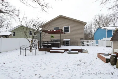 $350,000 | 503 East Lake Avenue, Round Lake Beach, IL 60073