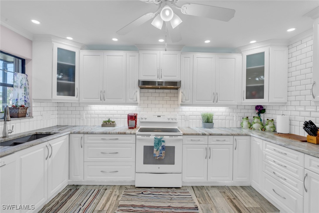 188 Lake Point Lane, Unit 7B Naples, FL 34112 - Photo 1 of 25