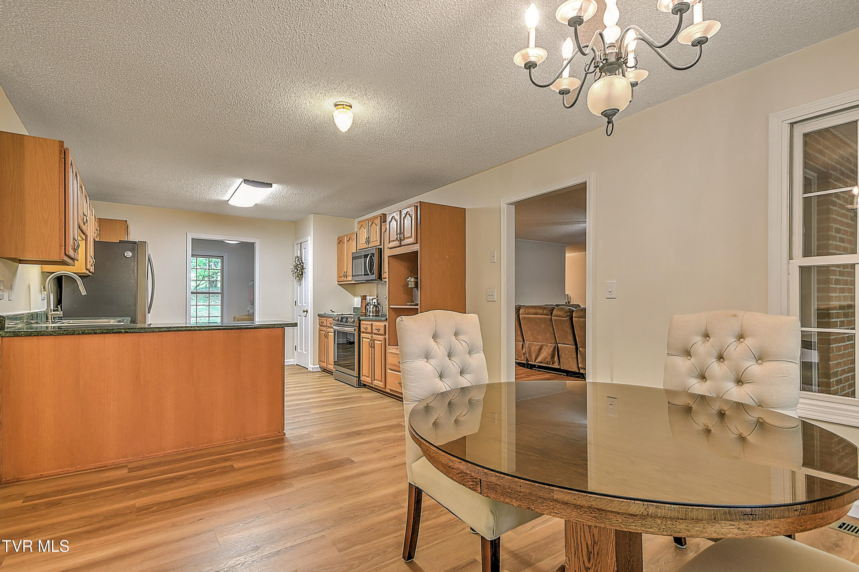 145 Zeb Grindstaff Road Elizabethton, TN 37643 - Photo 21 of 68 145 Zeb Grindstaff JV-22