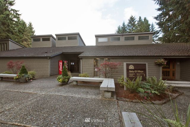 $145,600 | 6268 137th Place Northeast, Unit 242, Redmond, WA 98052