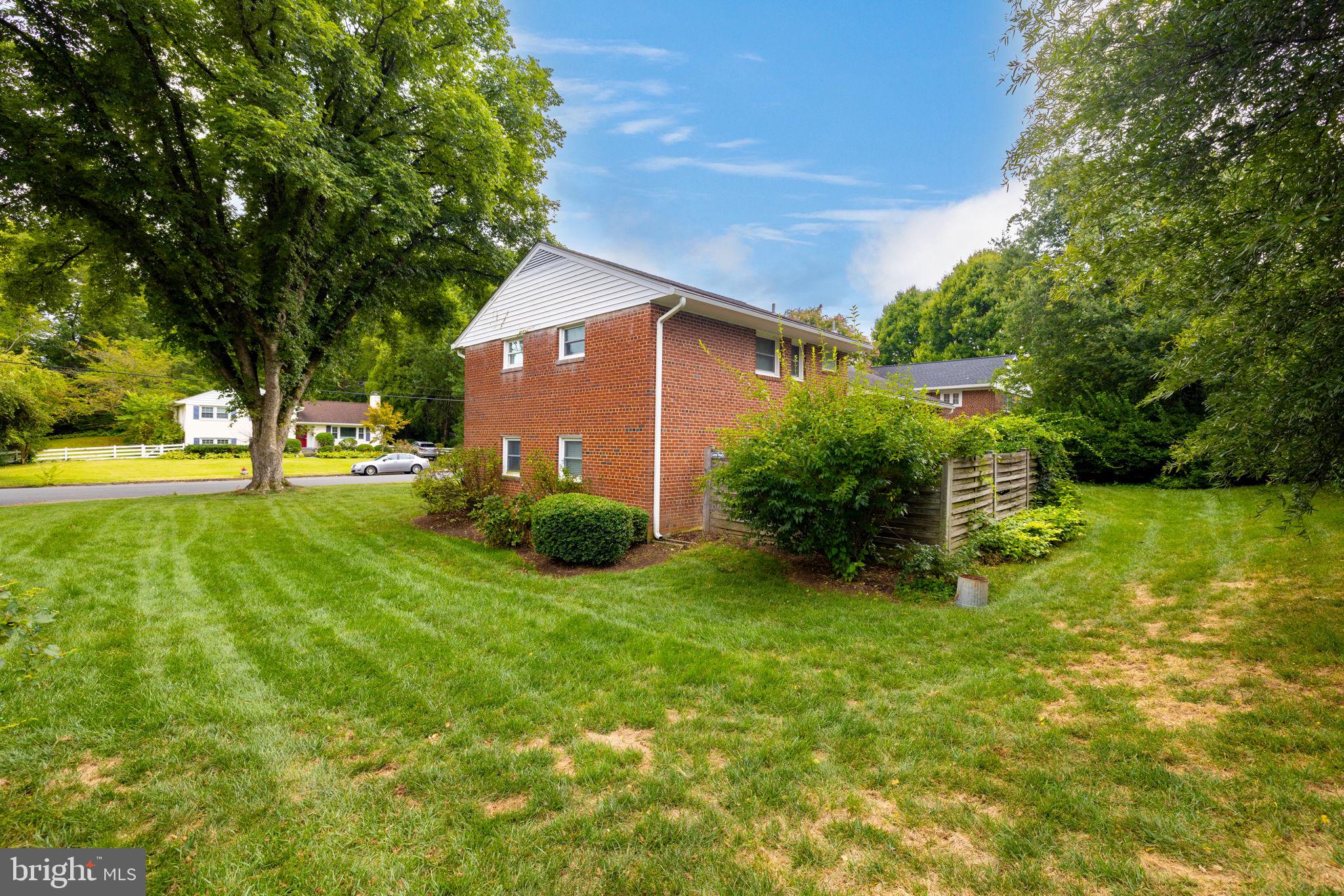 7016 Enterprise Avenue McLean, VA 22101 - Photo 12 of 23