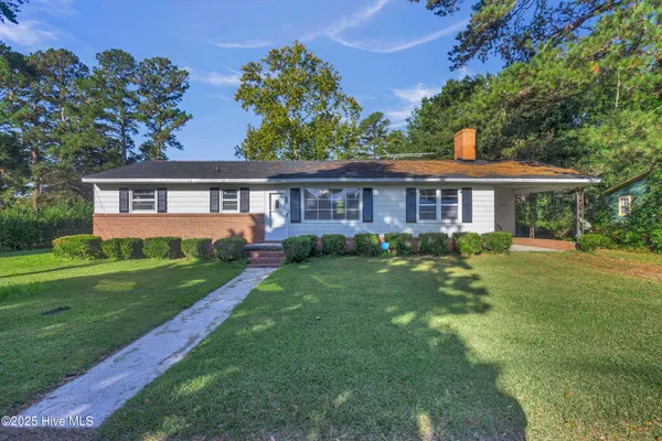 $179,000 | 414 South Wilson Street, Chadbourn, NC 28431