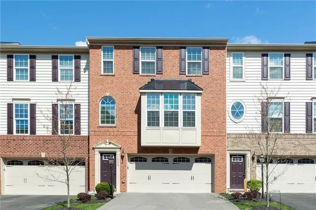 $2,850 | 1204 Pointe View Drive, Mars, PA 16046