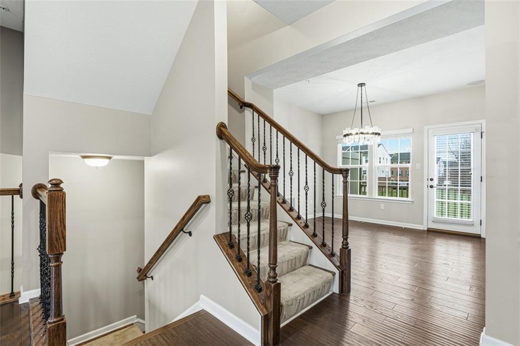 1204 Pointe View Drive Mars, PA 16046 - Photo 7 of 37