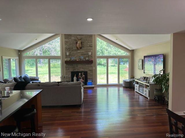 2670 West Tienken Road Rochester Hills, MI 48306 - Photo 2 of 22