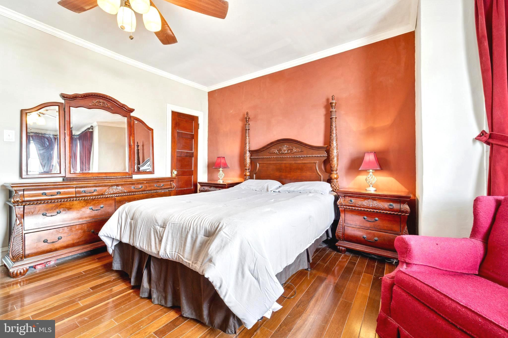 5822 Cedarhurst Street Philadelphia, PA 19143 - Photo 14 of 27 Primary Bedroom