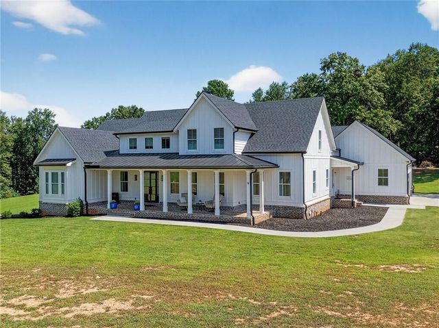 $1,995,000 | 4621 Stanley Road, Flowery Branch, GA 30542