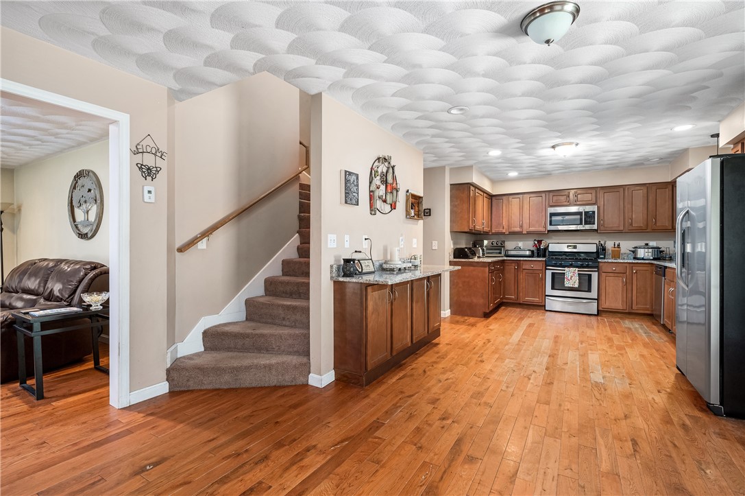 516 Durfee Hill Road Glocester, RI 02814 - Photo 5 of 41 516 Durfee Hill Rd - Kitchen 3