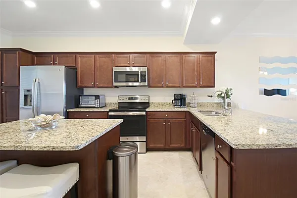 $3,400 | 16904 Vardon Terrace, Unit 204, Bradenton, FL 34211