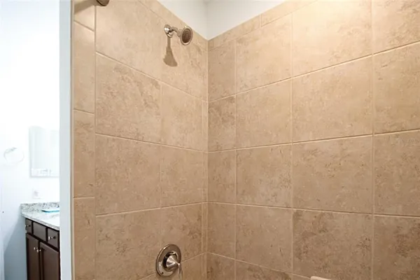 $3,400 | 16904 Vardon Terrace, Unit 204, Bradenton, FL 34211