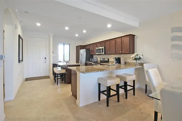 $3,400 | 16904 Vardon Terrace, Unit 204, Bradenton, FL 34211