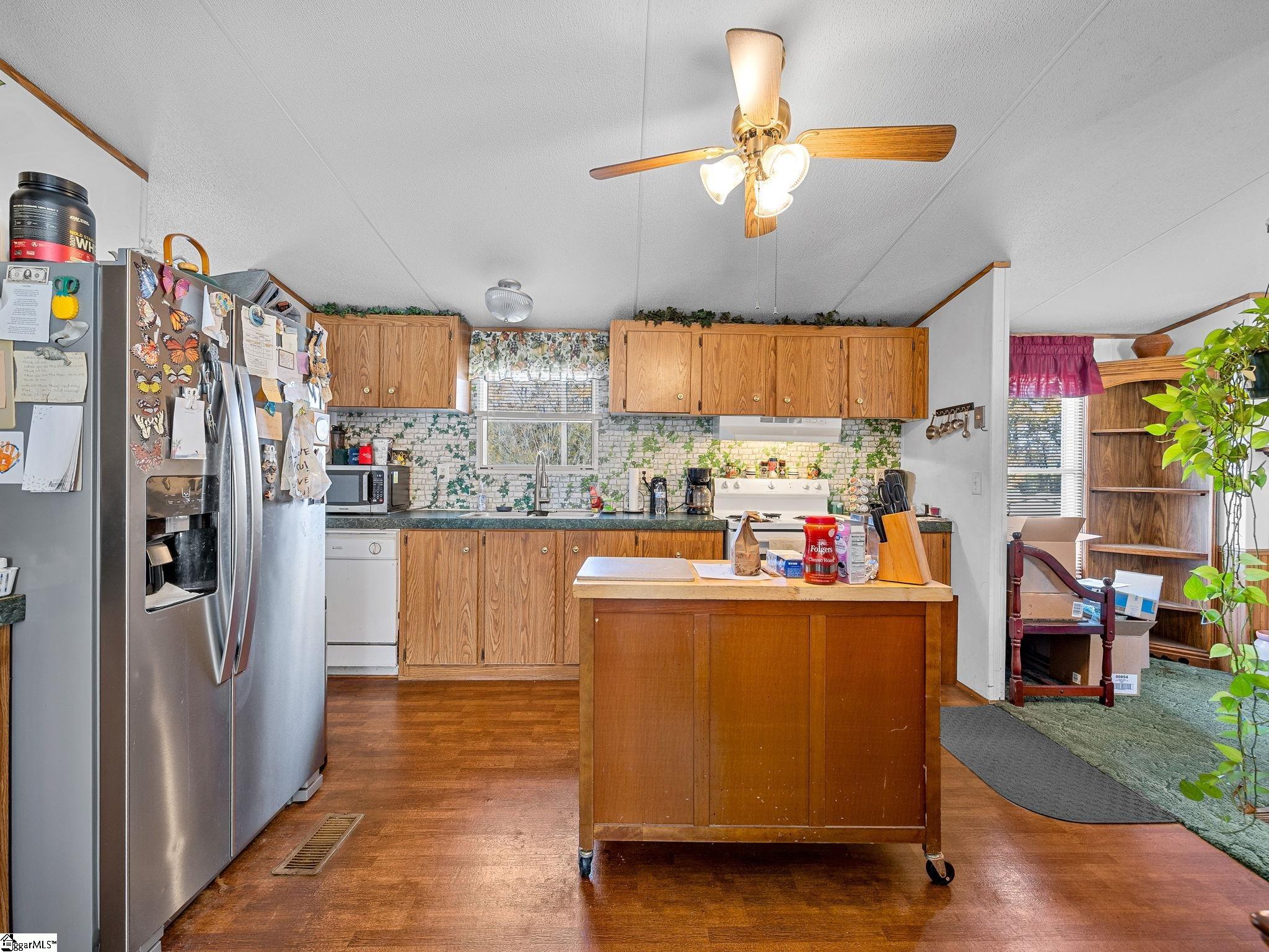 1103 State Rd S-44-57 Union, SC 29379 - Photo 14 of 50