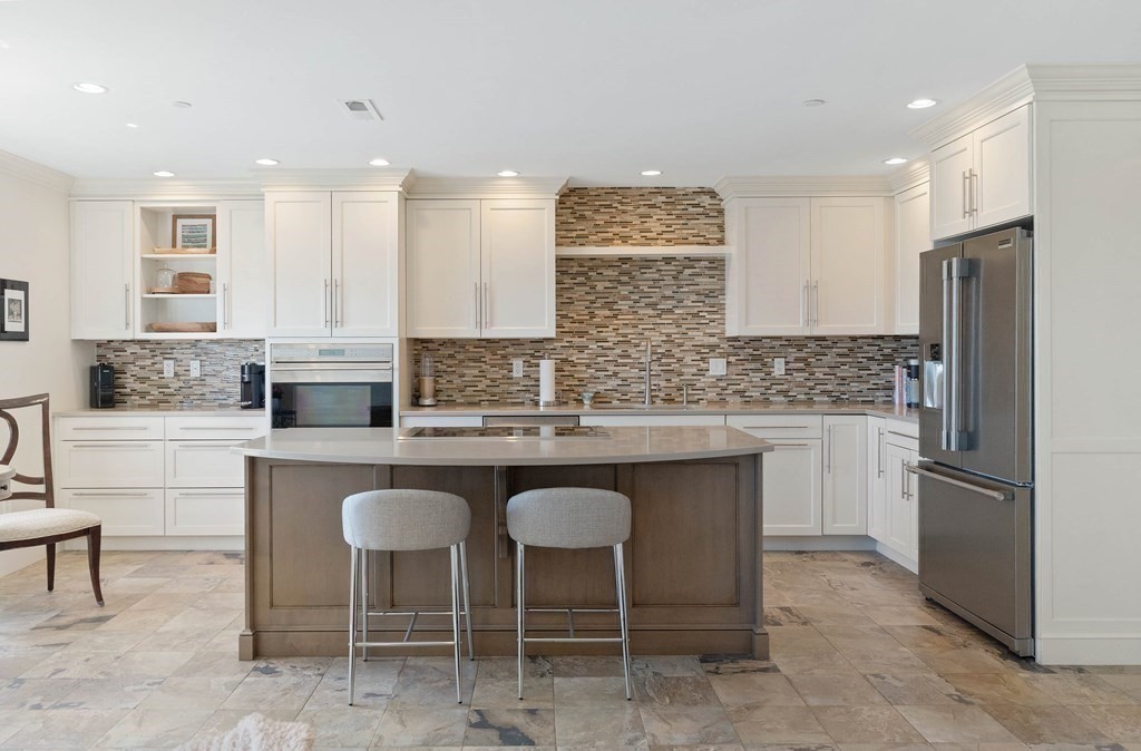 1 Seal Harbor Road, Unit 705 Winthrop, MA 02152 - Photo 4 of 37