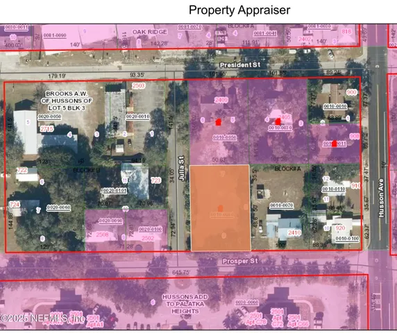 a picture of a cabinet