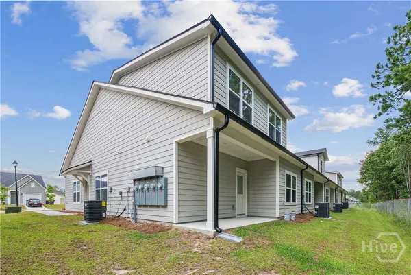 $2,188 | 201 Powers Pass, Unit POPPY, Bloomingdale, GA 31302