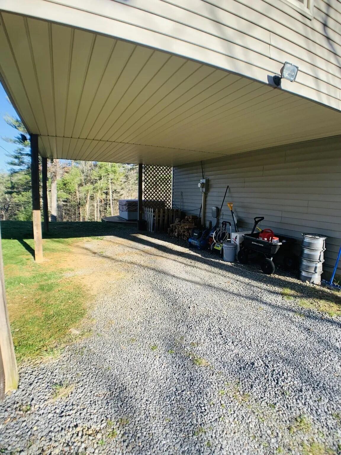 7150 Mill Branch Road Covington, VA 24426 - Photo 7 of 29 carport