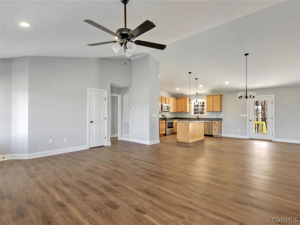 975 Clayton Road Powhatan, VA 23139 - Photo 8 of 31 Gallery Image 8