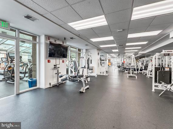 100 Harborview Drive, Unit 202 Baltimore, MD 21230 - Photo 20 of 25 a view of a room with gym equipment