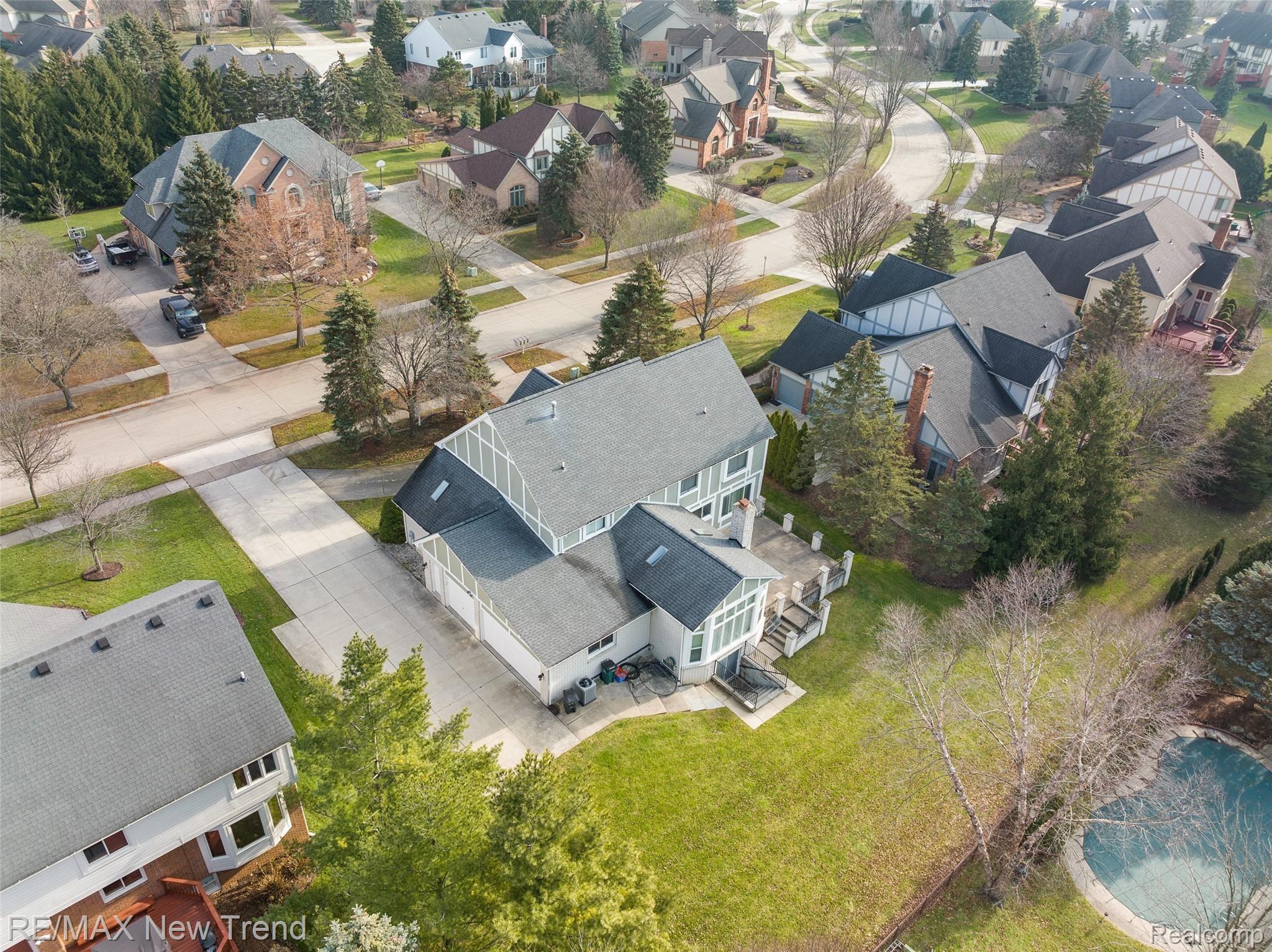 4797 Rambling Drive Troy, MI 48098 - Photo 54 of 59 4797 Rambling Dr-12.jpg