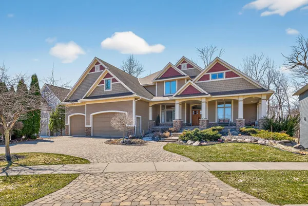 $1,250,000 | 9951 Vagabond Court North, Maple Grove, MN 55311