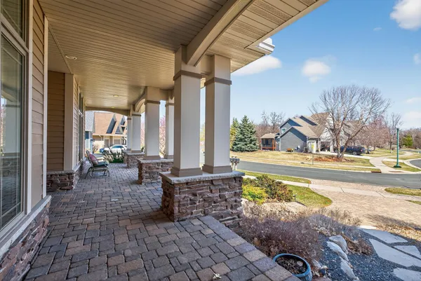 $1,250,000 | 9951 Vagabond Court North, Maple Grove, MN 55311