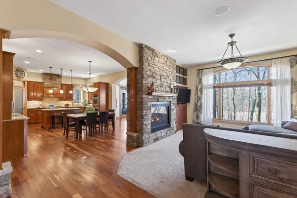 $1,250,000 | 9951 Vagabond Court North, Maple Grove, MN 55311