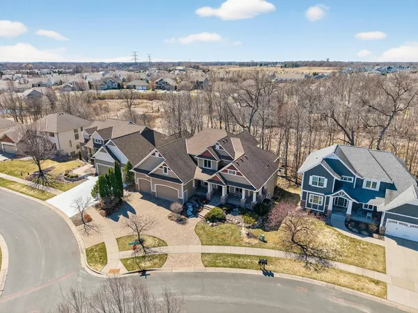 $1,250,000 | 9951 Vagabond Court North, Maple Grove, MN 55311
