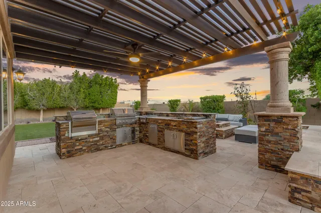 $1,400,000 | 6961 East Ivyglen Street, Mesa, AZ 85207