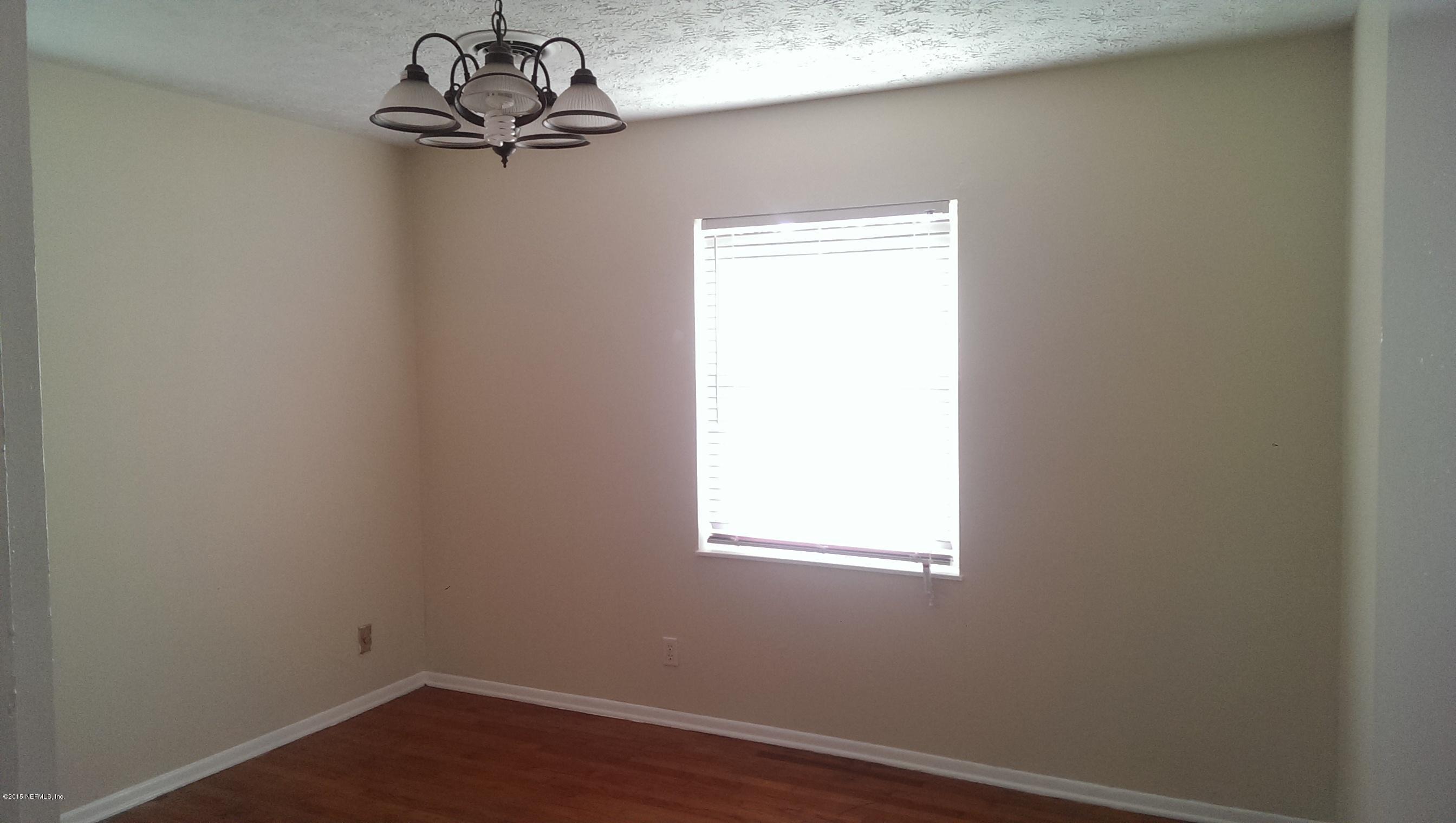 4455 Rainer Road Jacksonville, FL 32210 - Photo 7 of 10 IMAG1574.jpg