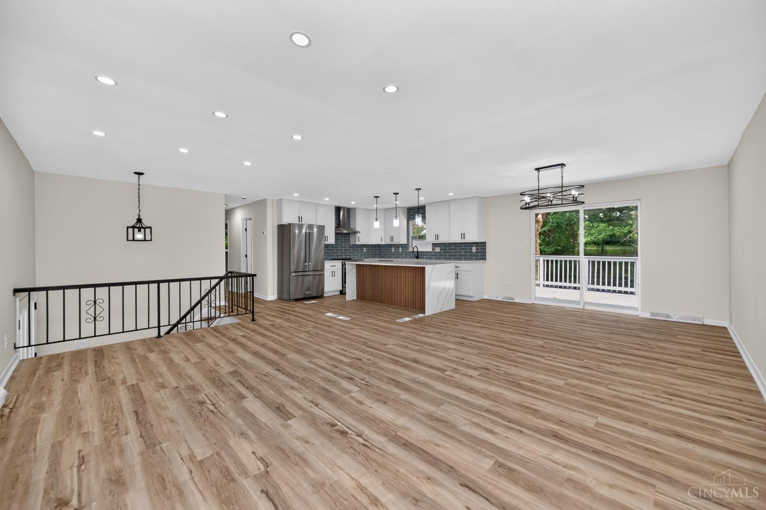 4074 East Kemper Road Sharonville, OH 45241 - Photo 9 of 51