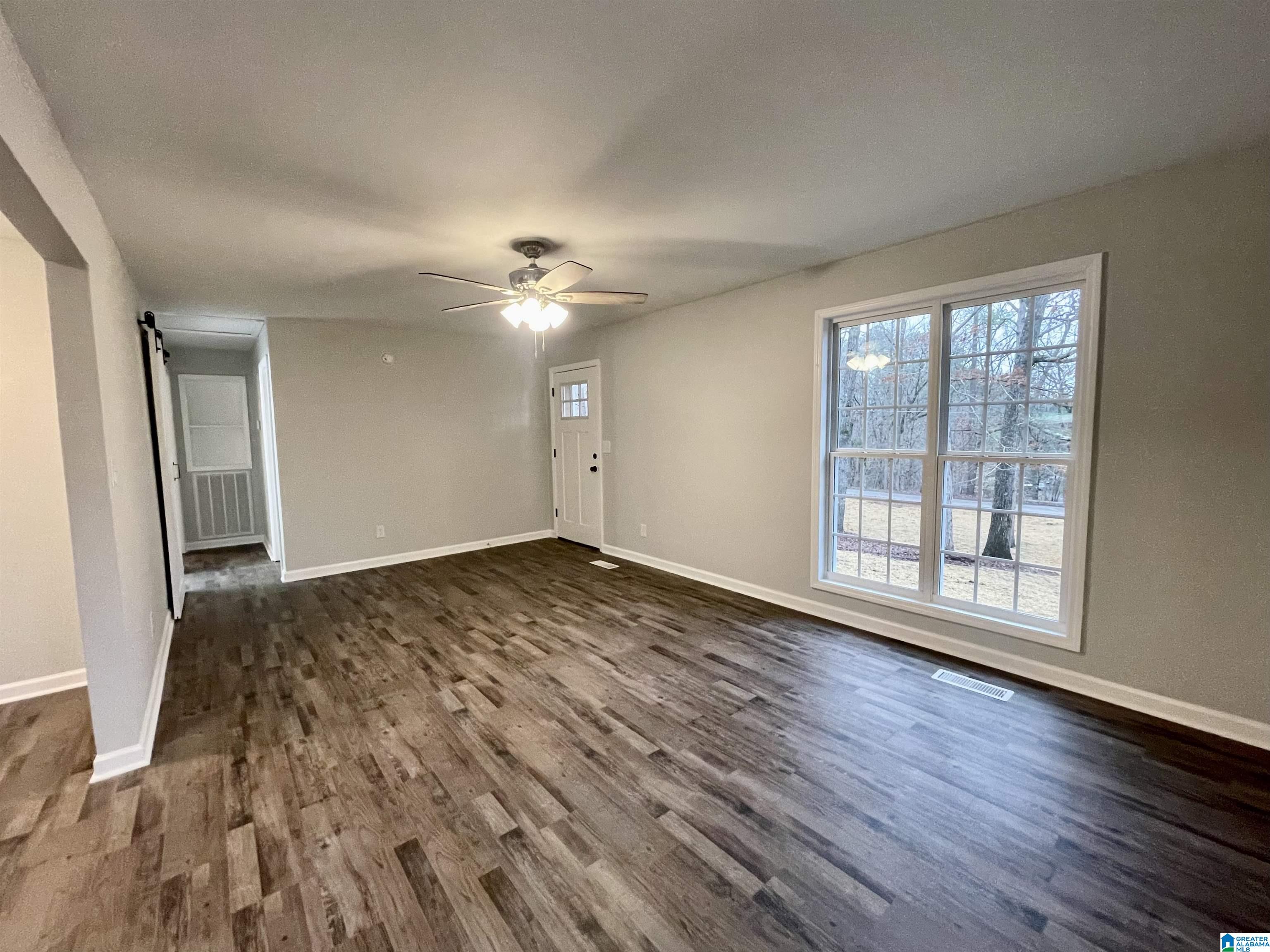 1501 Mountain Lake Road Warrior, AL 35180 - Photo 22 of 51