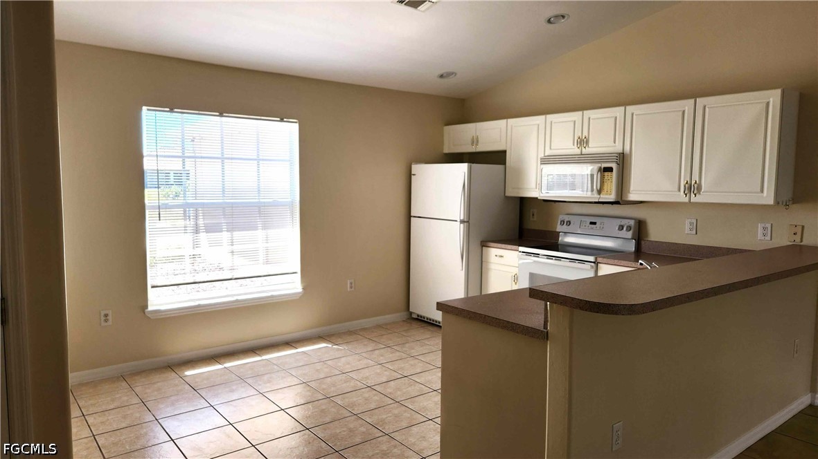 3800 15th Street Southwest Lehigh Acres, FL 33976 - Photo 6 of 17
