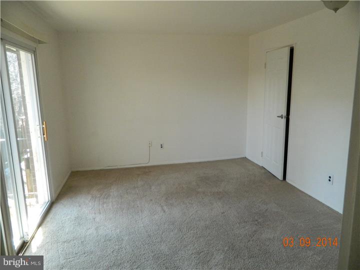 810 North Forklanding Road, Unit 114 Maple Shade, NJ 08052 - Photo 5 of 6
