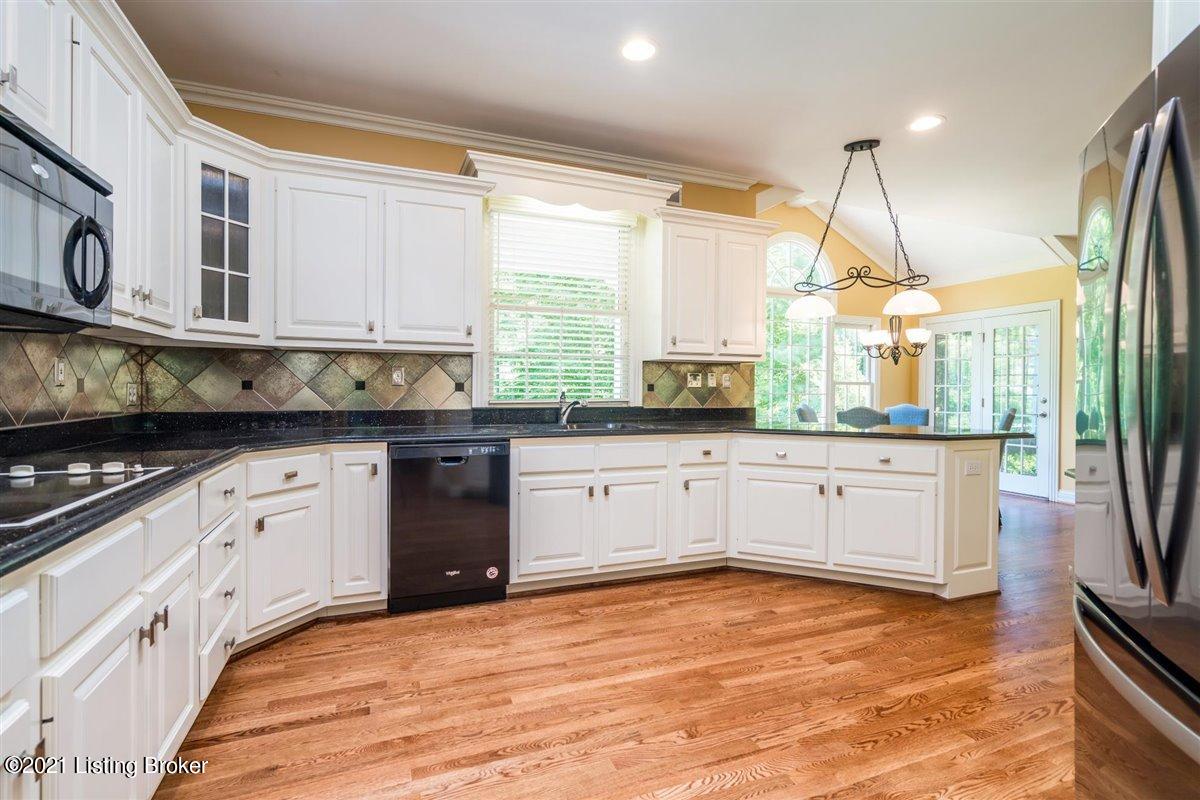 7015 Shallow Lake Road Prospect, KY 40059 - Photo 13 of 78 13-7015-13