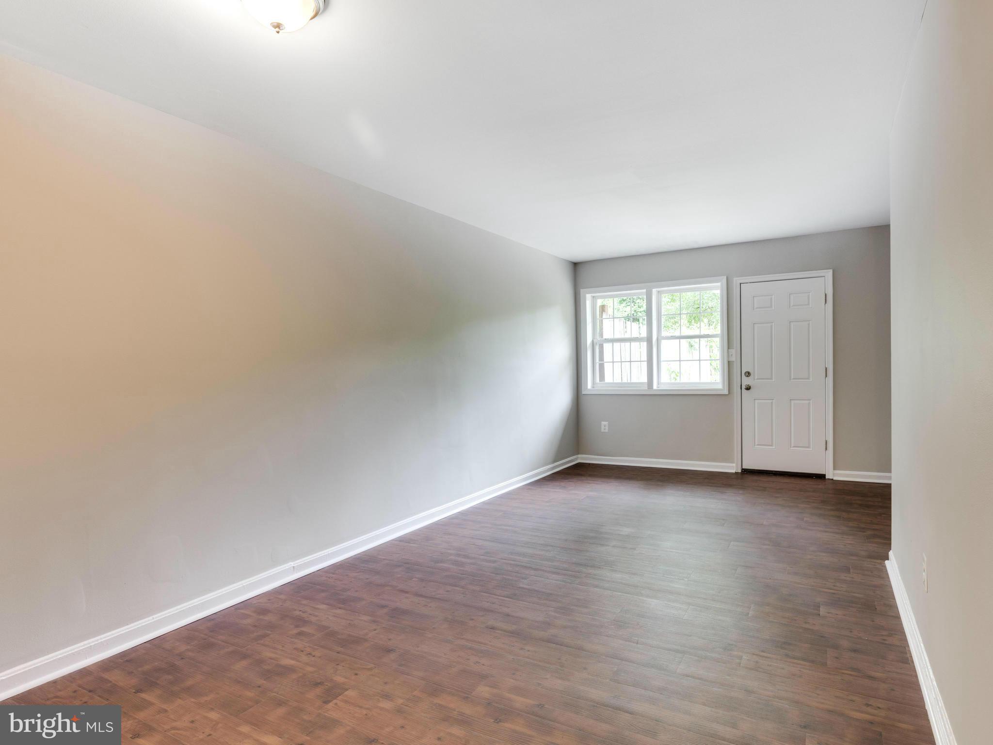1834 Ray Leonard Road Landover, MD 20785 - Photo 4 of 21 Living Room
