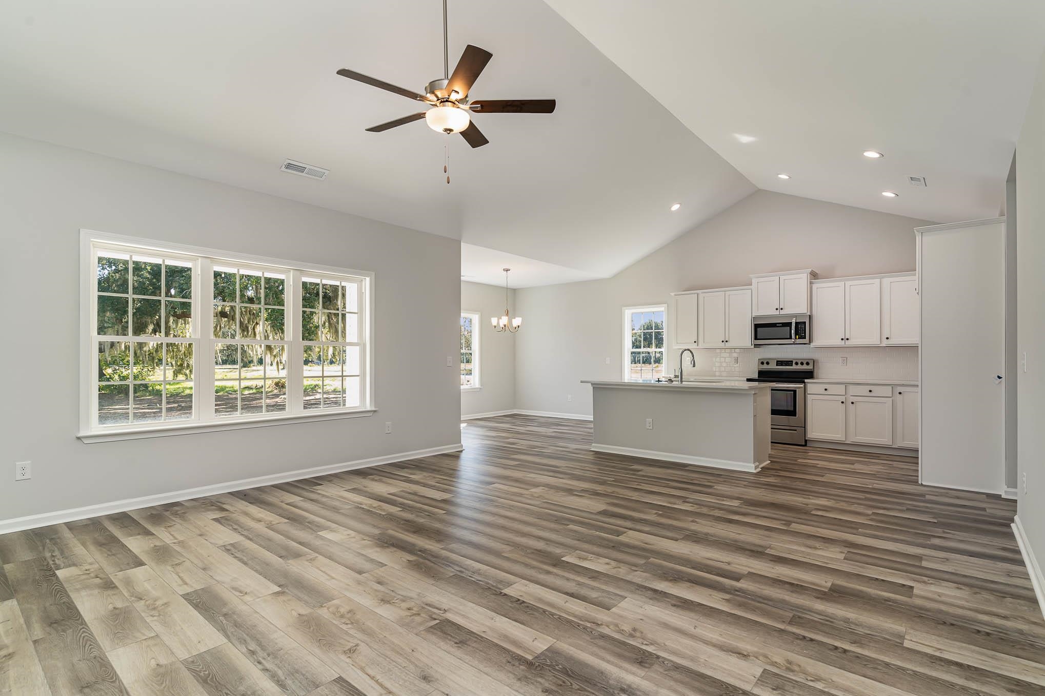 1140 Marley Street Conway, SC 29527 - Photo 4 of 37