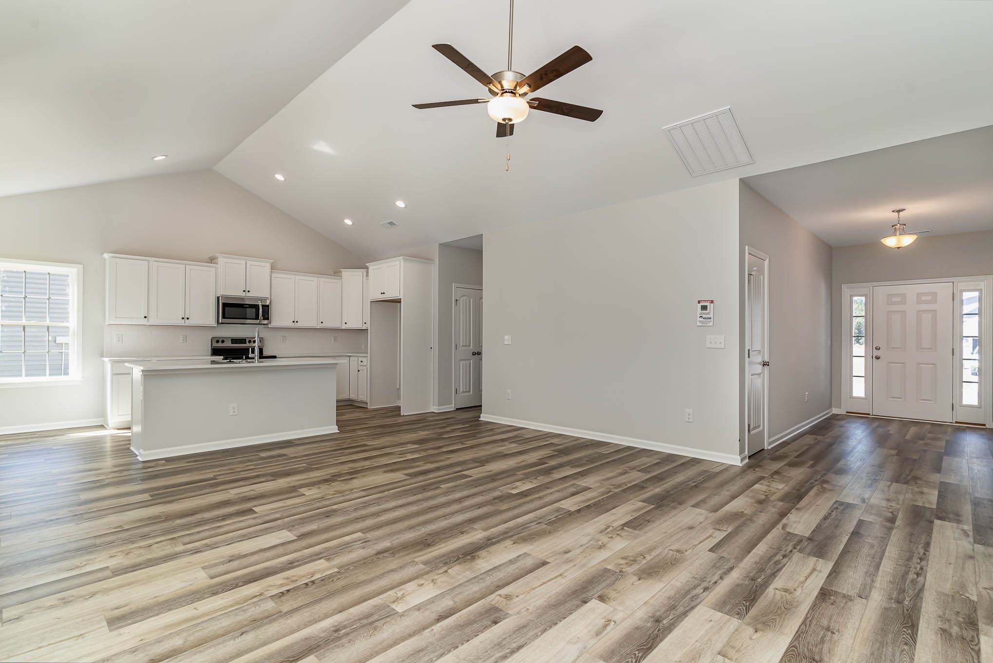 1140 Marley Street Conway, SC 29527 - Photo 5 of 37