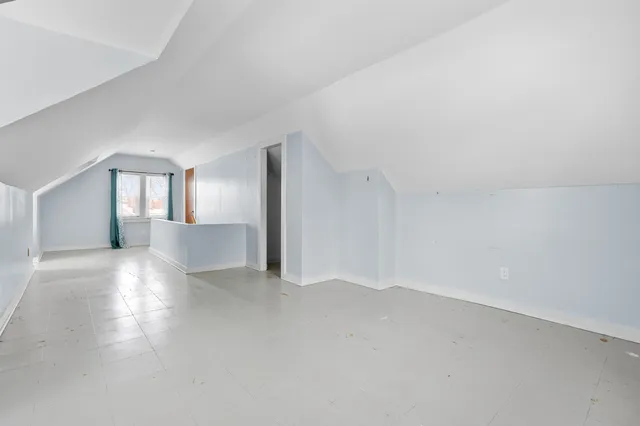 $184,900 | 153 North 23rd Street, Battle Creek, MI 49015