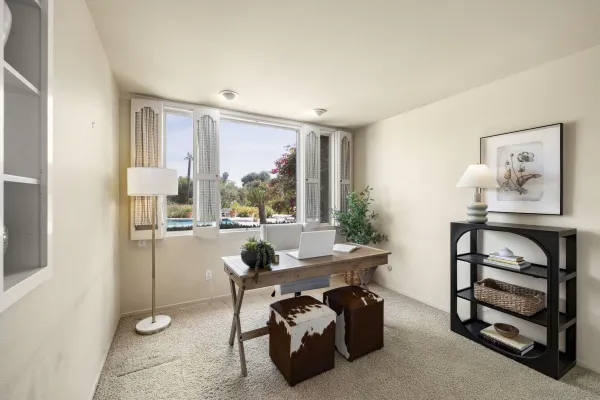 $1,249,000 | 2357 Royal Crest Drive, Escondido, CA 92025