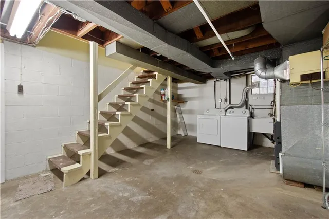 $174,900 | 108 Bellanca Avenue, Pittsburgh, PA 15227