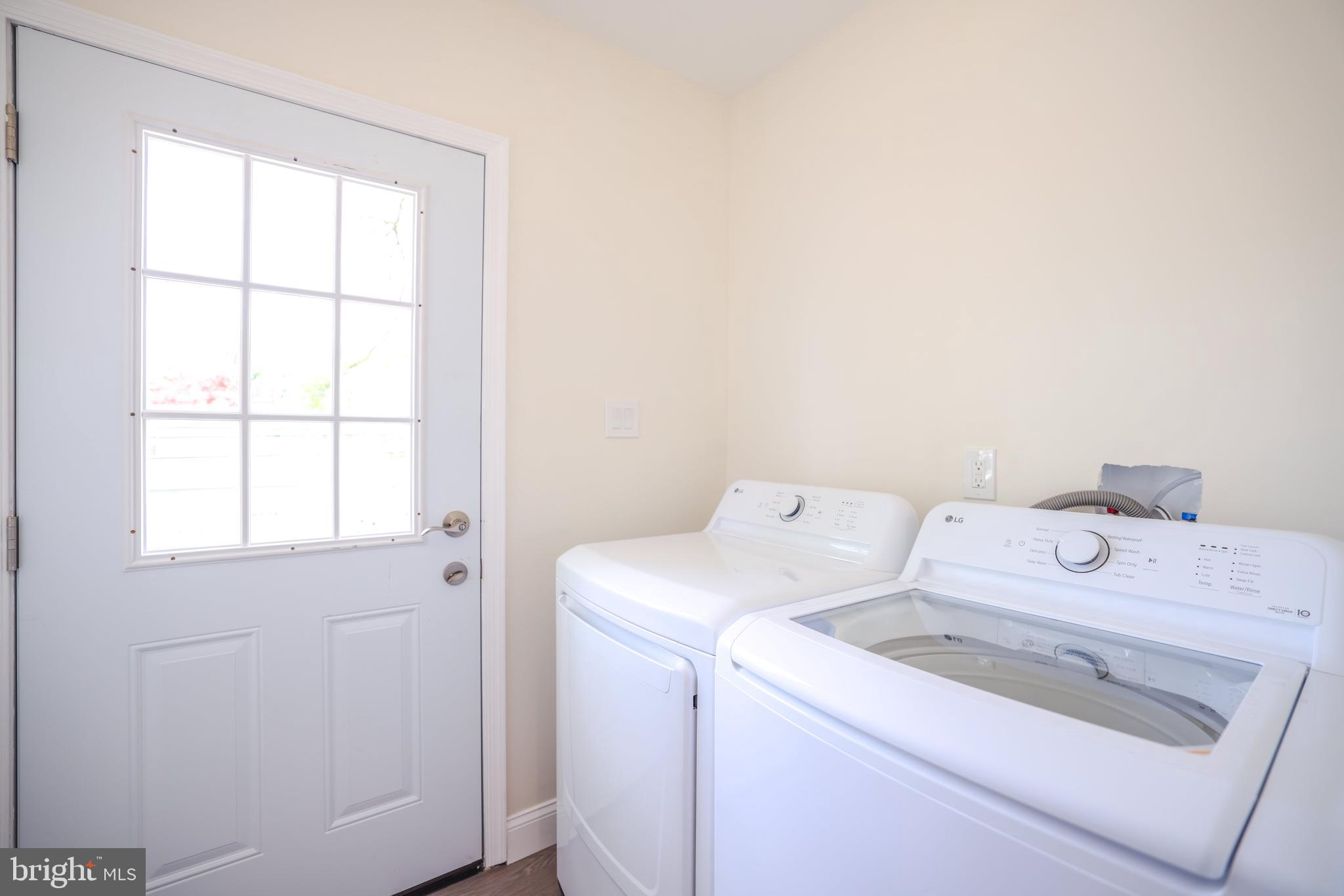9203 Andover Road Philadelphia, PA 19114 - Photo 8 of 61 Gallery Image 8
