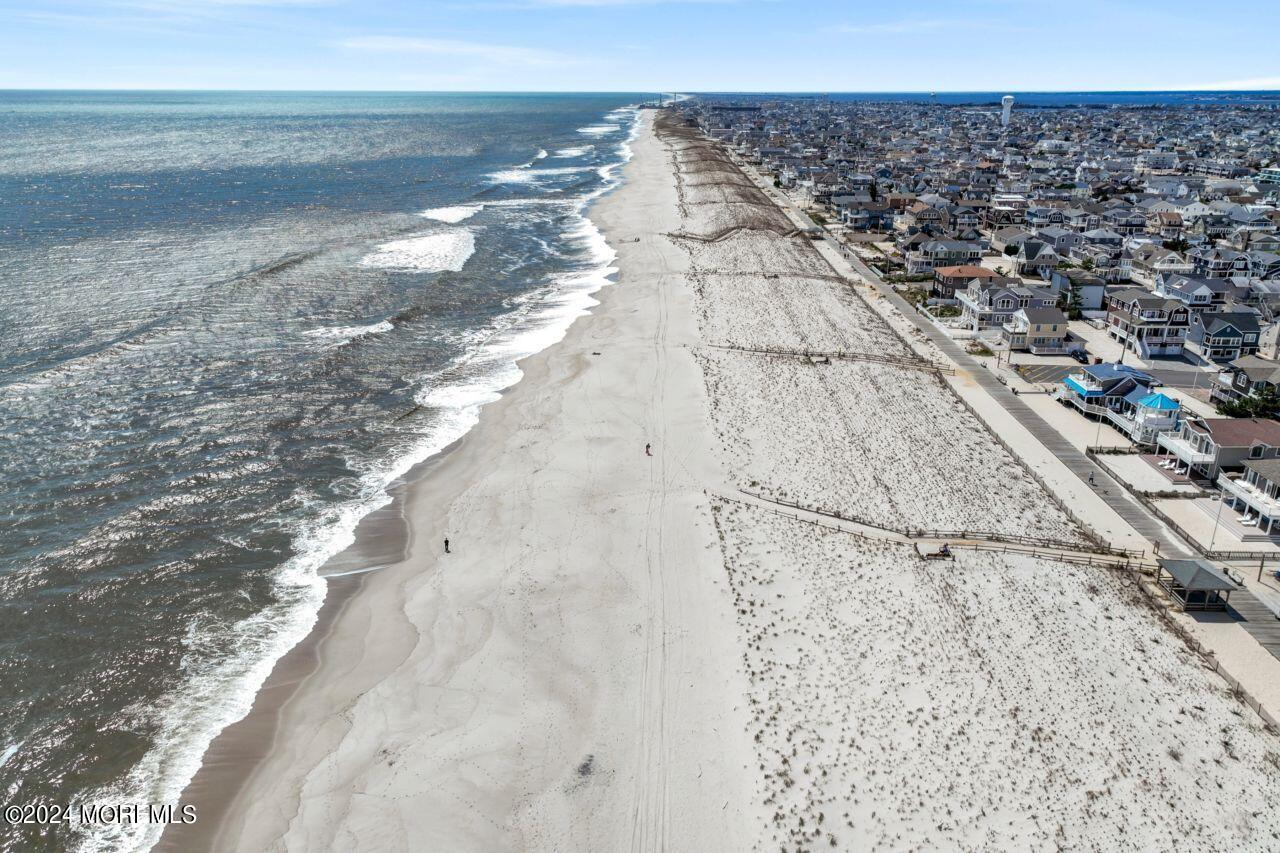 1 Pershing Boulevard Lavallette, NJ 08735 - Photo 53 of 58 photos_web_resolution_DJI_0961