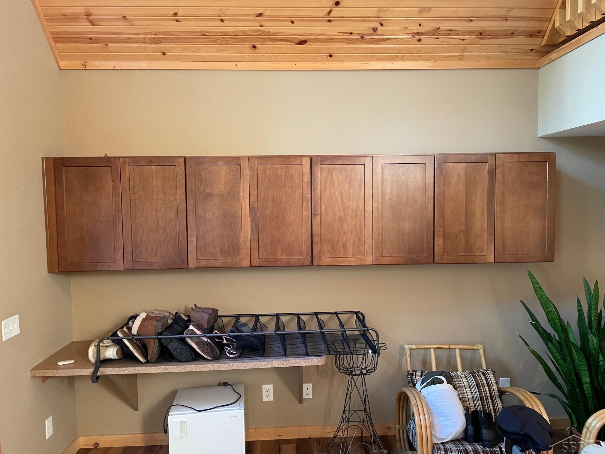 5757 Washburn Road Vassar, MI 48768 - Photo 11 of 28 50091983-10.JPG