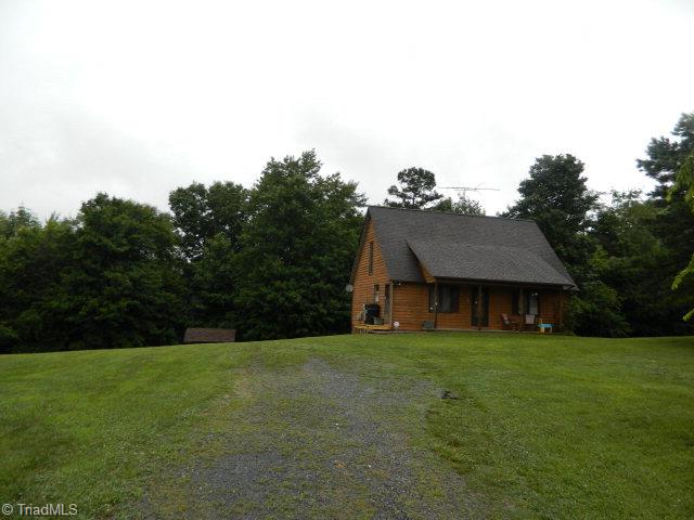 9952 Austin Traphill Road Traphill, NC 28685 - Photo 3 of 13 Gallery Image 3
