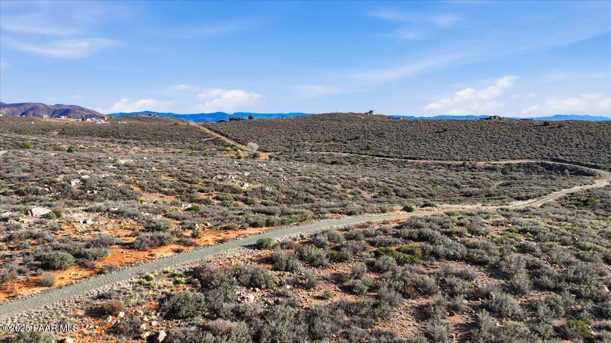 Dewey-humboldt Az 86327 Road Dewey, AZ 86327 - Photo 5 of 9 a view of a sky