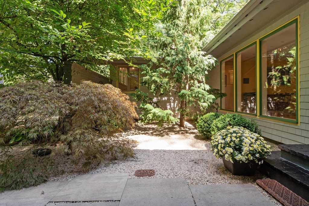 221 Pope Road Acton, MA 01742 - Photo 3 of 37 Gallery Image 3