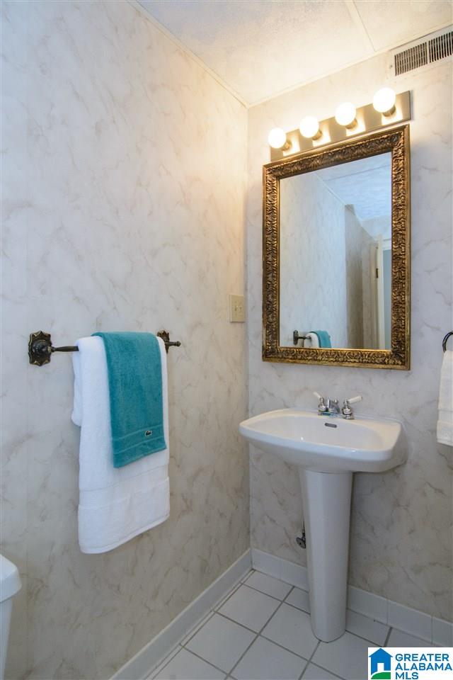 1538 Wellington View Road Birmingham, AL 35209 - Photo 39 of 50