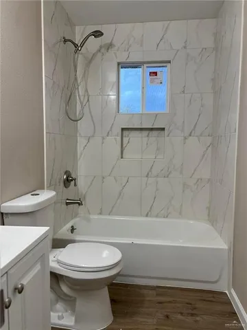 $750 | 106 North 17th Street, Unit 2, Donna, TX 78537