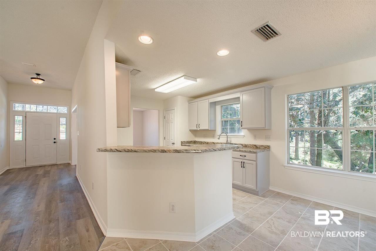 106 Montclair Place Daphne, AL 36526 - Photo 14 of 39