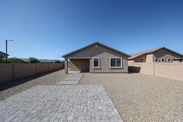 $2,400 | 19769 West Washington Street, Buckeye, AZ 85326